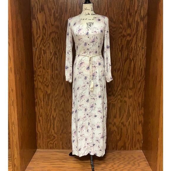 Forever 21 Maxi Floral Dress - Picture 1 of 11